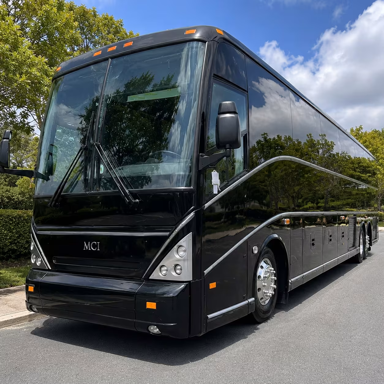 charter buses for cleveland browns games at huntington bank field