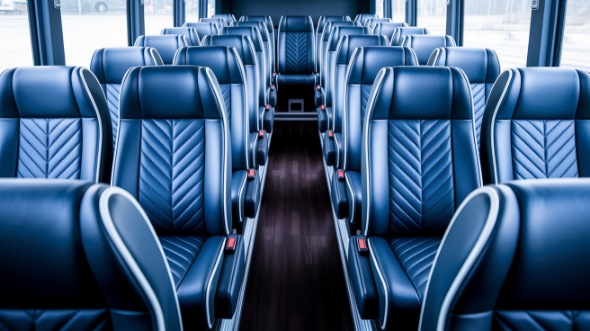cleveland 30 passenger minibus rental